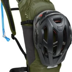 Hydration & Nutrition CamelBak Lobo 9 70 Oz