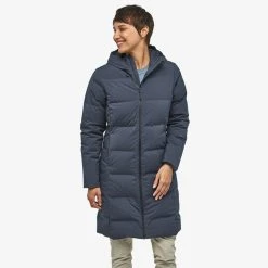 Patagonia Women's Jackson Glacier Parka Winter Apparel