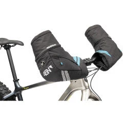 45NRTH Cobrafist Pogies - Flat Bar Black One Size