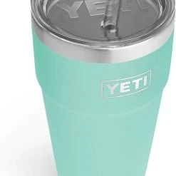 Yeti Rambler 26 Straw Cup Water Bottles & Drinkware