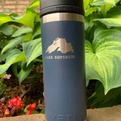 Yeti Lake Superior Rambler 18 W/Chug Cap Water Bottles & Drinkware