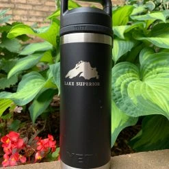 Yeti Lake Superior Rambler 18 W/Chug Cap Water Bottles & Drinkware